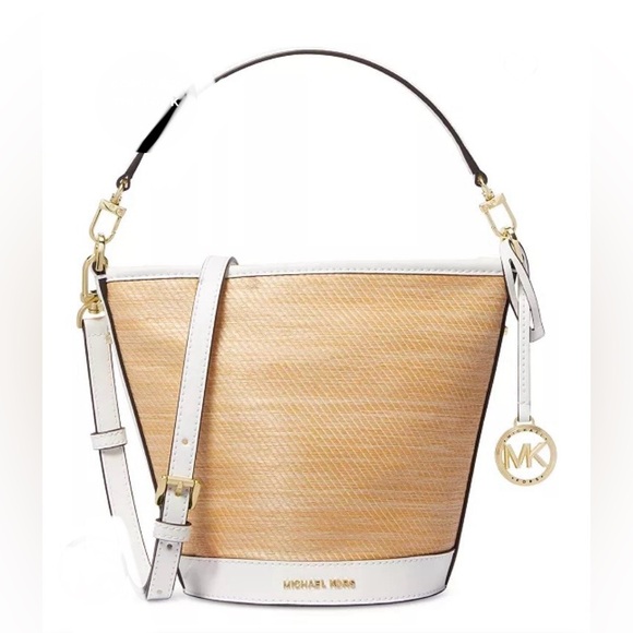 New☀️ MICHAEL MICHAEL KORSTownsend Small Top ZipConvertible BucketCrossbody